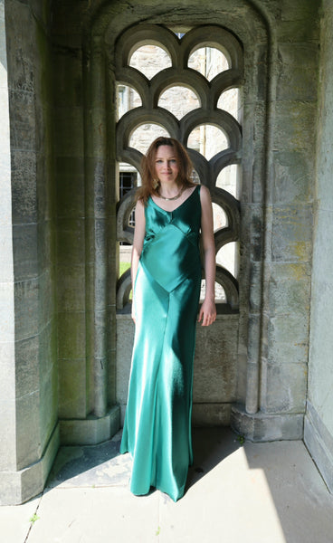 The Ivy Dress – Psychomoda