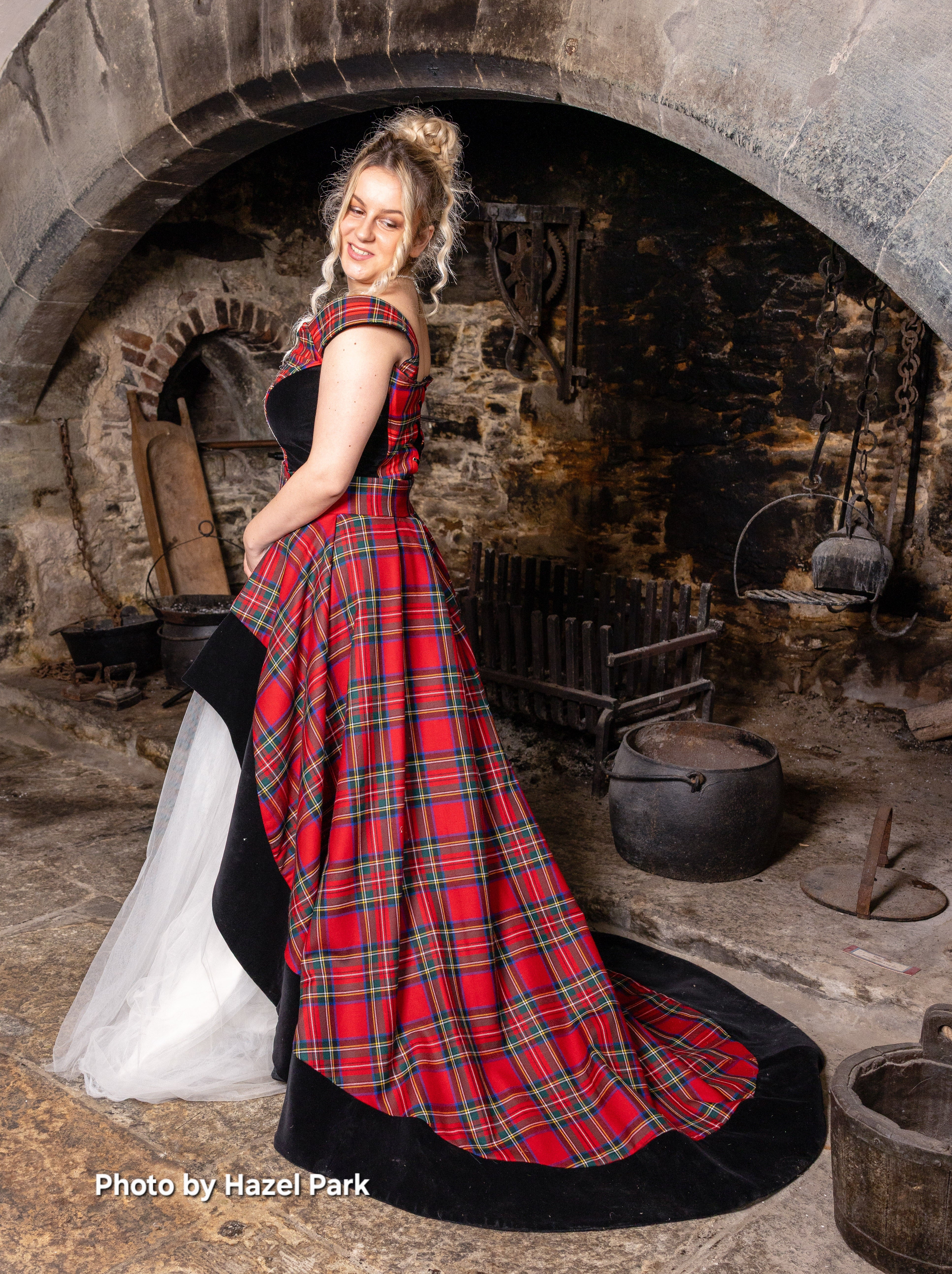 The Lenzie, Removable Bridal Train. Psychomoda The Lenzie, Removable Bridal Train. Psychomoda